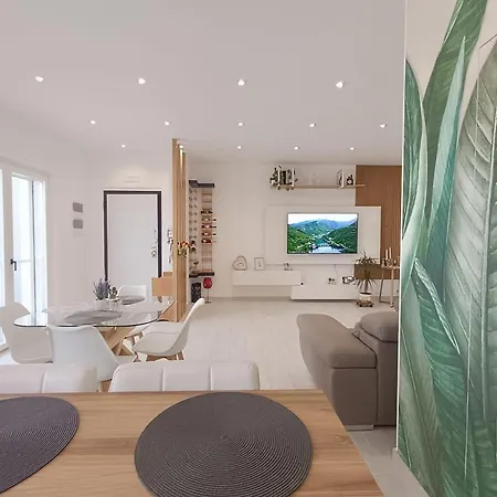 Albachiara 펜션 마르게리타디사보이아